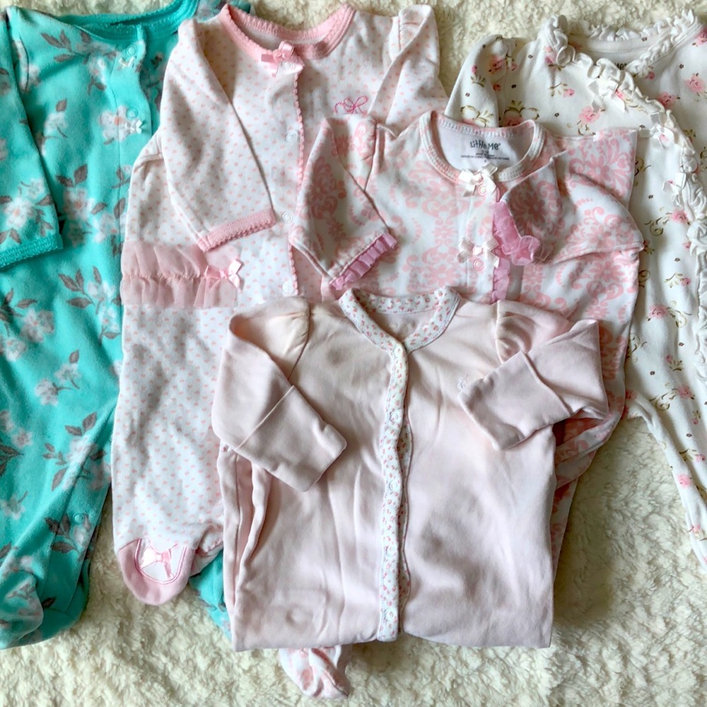 🌸 Sweet Baby Girl snap onesies 🌸 3 month